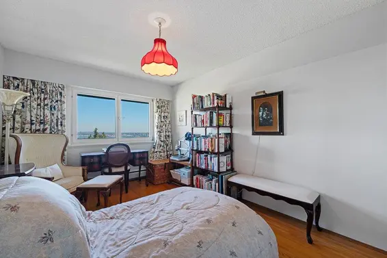 1373 Camwell Drive, West Vancouver For Sale - image 31