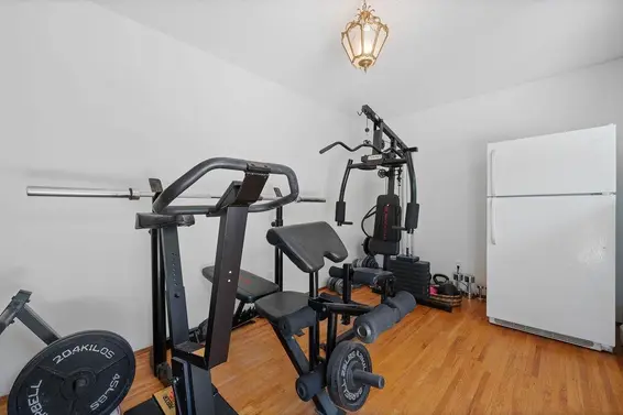 1373 Camwell Drive, West Vancouver For Sale - image 37