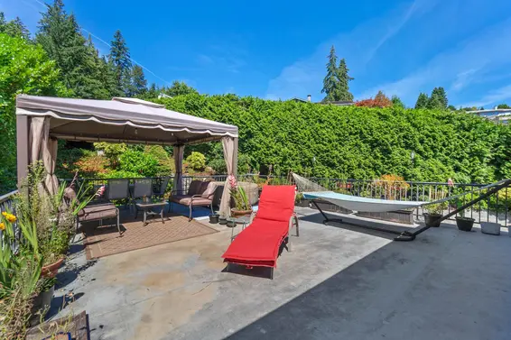 1373 Camwell Drive, West Vancouver For Sale - image 38