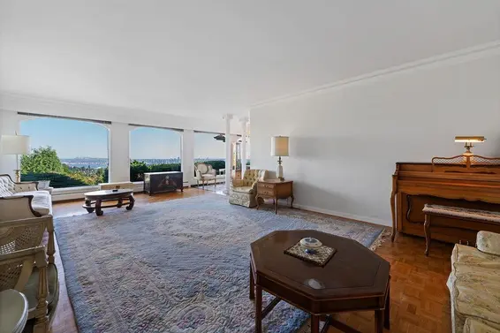 1373 Camwell Drive, West Vancouver For Sale - image 4