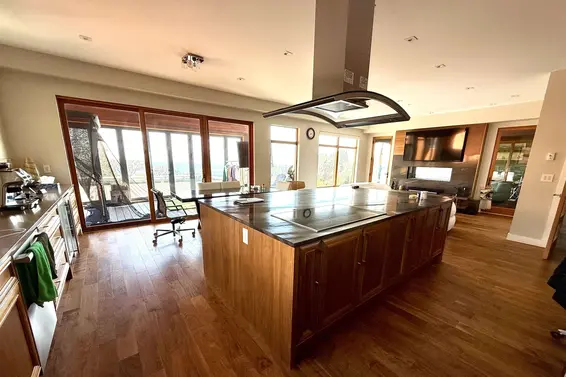 1548 Chartwell Drive, West Vancouver For Sale - image 7