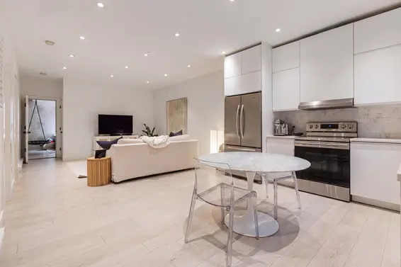 360 East Windsor Road, North Vancouver For Sale - image 33