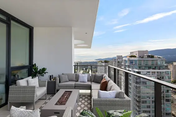 1704 135 East 13th Street, North Vancouver For Sale - image 11