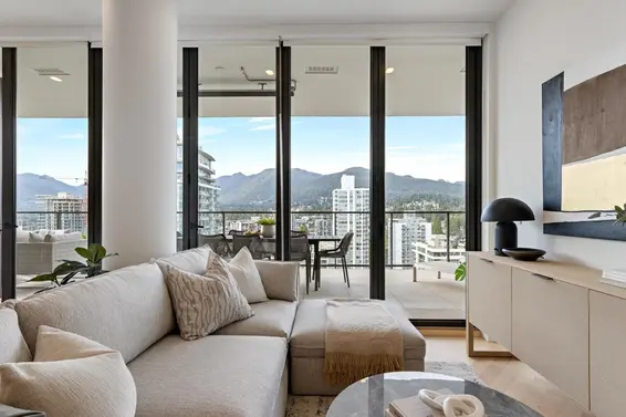 1704 135 East 13th Street, North Vancouver For Sale - image 3