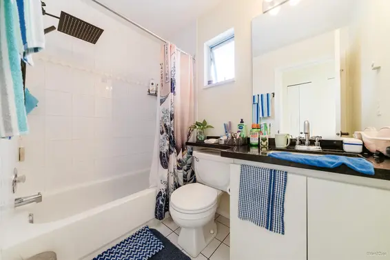 215 West 18th Street, North Vancouver For Sale - image 15