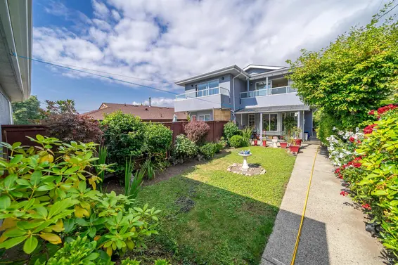 215 West 18th Street, North Vancouver For Sale - image 21