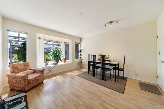 215 West 18th Street, North Vancouver For Sale - image 6