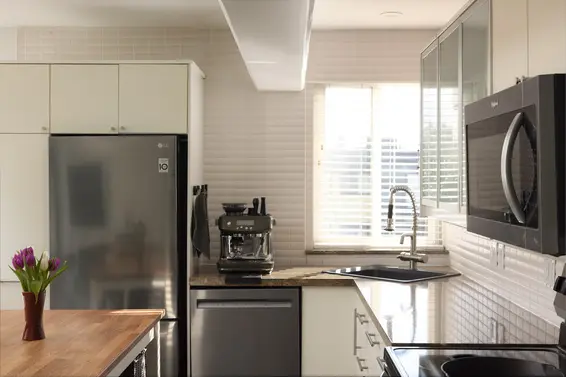 306 341 Mahon Avenue, North Vancouver For Sale - image 4