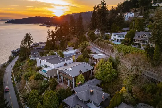 3673 Sunset Lane, West Vancouver For Sale - image 18