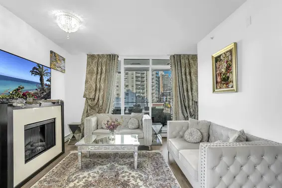 802 158 West 13th Street, North Vancouver For Sale - image 7