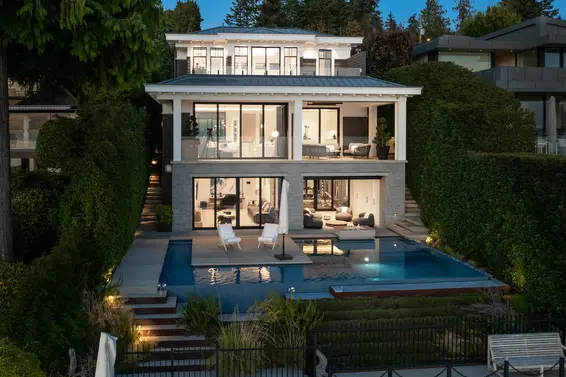 3156 Travers Avenue, West Vancouver