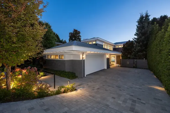 3156 Travers Avenue, West Vancouver For Sale - image 2