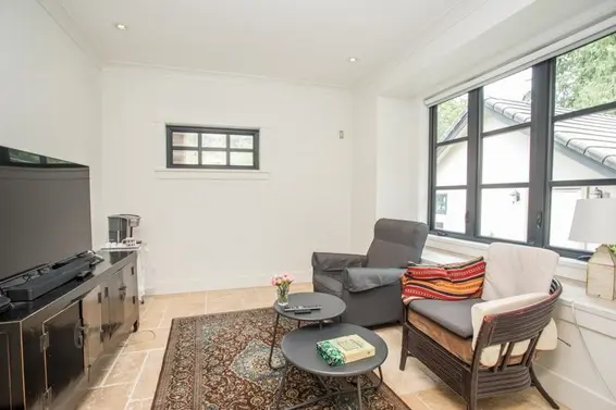 1134 Montroyal Boulevard, North Vancouver For Sale - image 13
