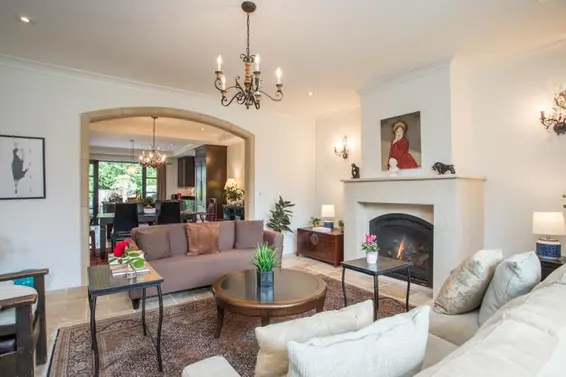 1134 Montroyal Boulevard, North Vancouver For Sale - image 7