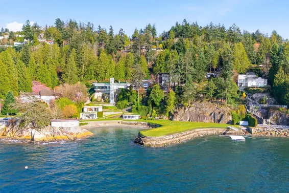 5210 Marine Drive, West Vancouver For Sale - image 4
