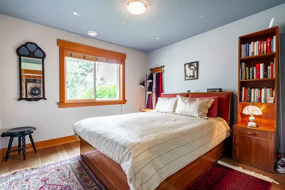 1381 East 18th Street, North Vancouver For Sale - image 15