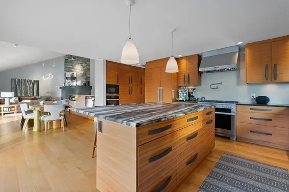 5361 Brookside Avenue, West Vancouver For Sale - image 10