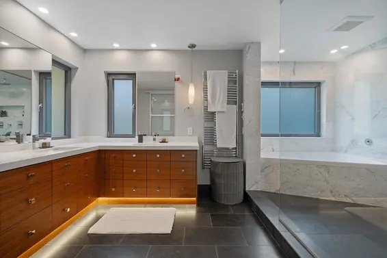 5361 Brookside Avenue, West Vancouver For Sale - image 22