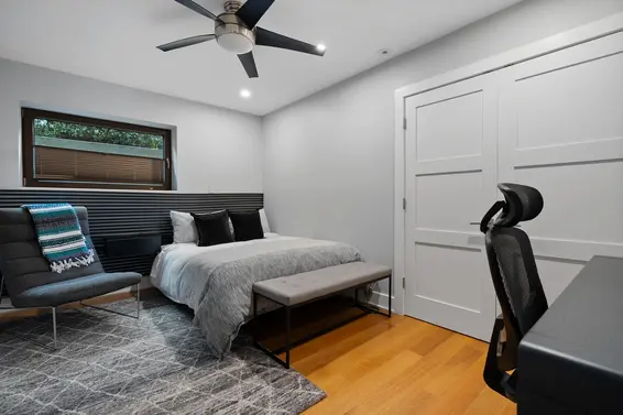 5361 Brookside Avenue, West Vancouver For Sale - image 26