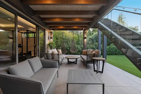 5361 Brookside Avenue, West Vancouver For Sale - image 33