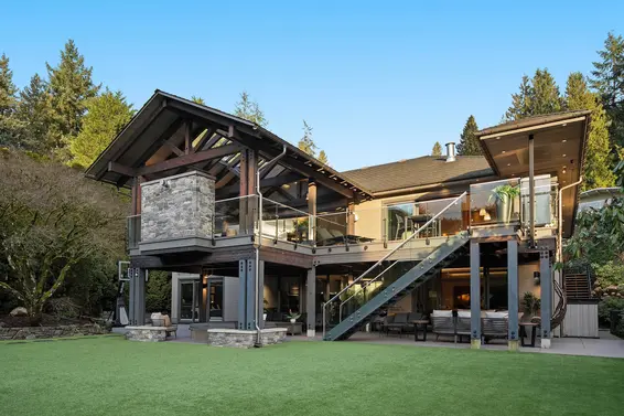 5361 Brookside Avenue, West Vancouver For Sale - image 37