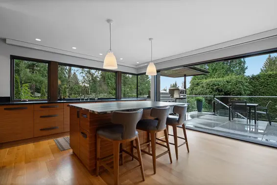 5361 Brookside Avenue, West Vancouver For Sale - image 7