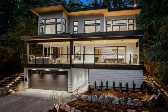 4841 The Dale, West Vancouver For Sale - image 2
