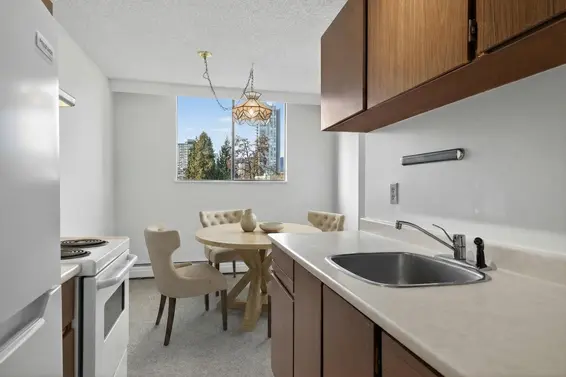 203 145 St. Georges Avenue, North Vancouver For Sale - image 6