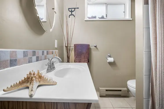 1140 West 20th Street, North Vancouver For Sale - image 18