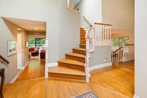 5436 Blueberry Lane, North Vancouver For Sale - image 16