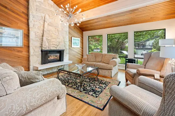 5436 Blueberry Lane, North Vancouver For Sale - image 3