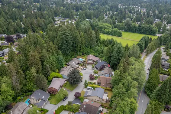 5436 Blueberry Lane, North Vancouver For Sale - image 40