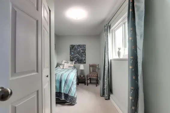 999 Frederick Road, North Vancouver For Sale - image 26