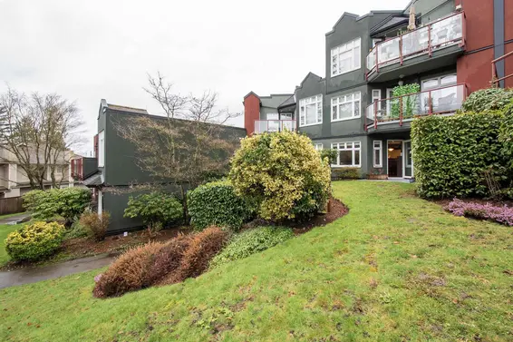 201 2800 Chesterfield Avenue, North Vancouver For Sale - image 21