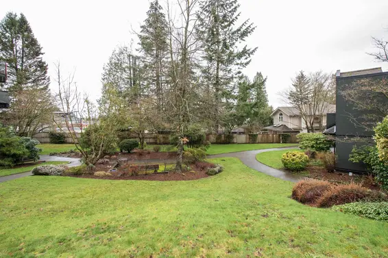 201 2800 Chesterfield Avenue, North Vancouver For Sale - image 22