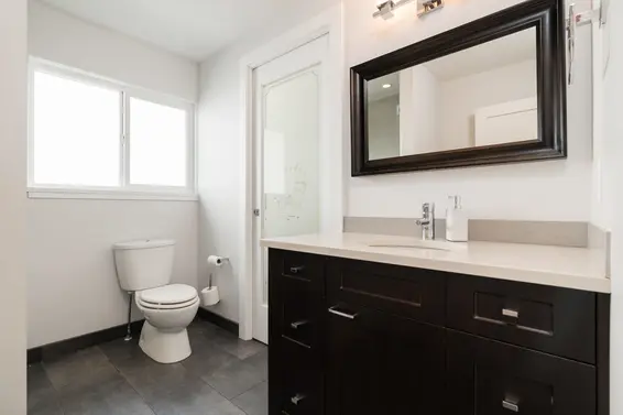 1932 Jones Avenue, North Vancouver For Sale - image 23