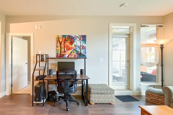 303 3602 Aldercrest Drive, North Vancouver For Sale - image 9