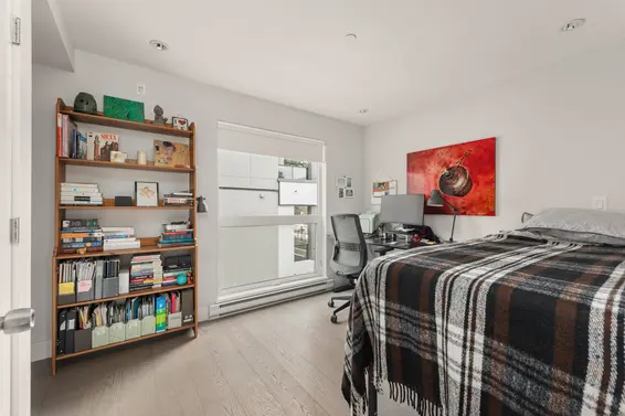 147 St. Patricks Avenue, North Vancouver For Sale - image 15