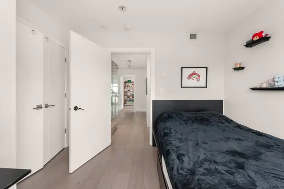 147 St. Patricks Avenue, North Vancouver For Sale - image 18