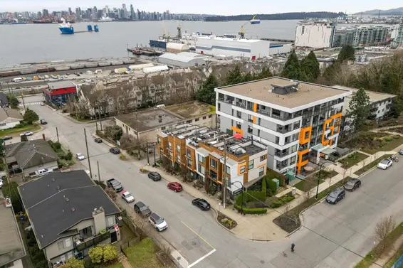 147 St. Patricks Avenue, North Vancouver For Sale - image 33