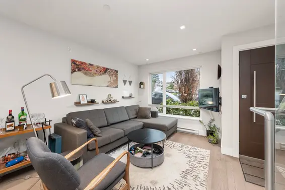 147 St. Patricks Avenue, North Vancouver For Sale - image 5