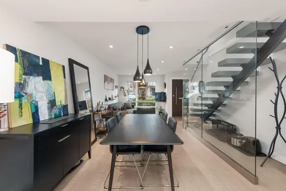 147 St. Patricks Avenue, North Vancouver For Sale - image 9