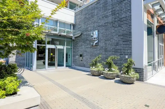 1602 150 West 15th Street, North Vancouver For Sale - image 2