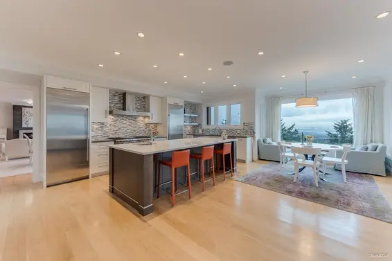 1020 Eyremount Drive, West Vancouver For Sale - image 25