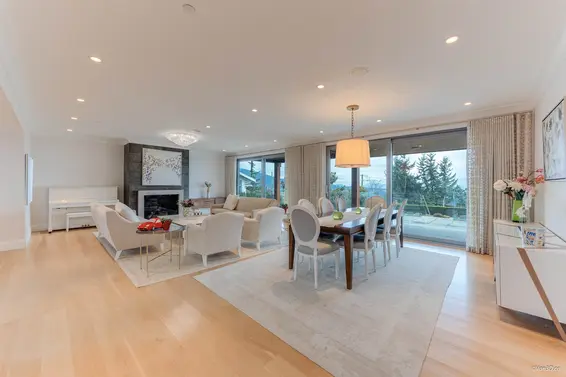 1020 Eyremount Drive, West Vancouver For Sale - image 8
