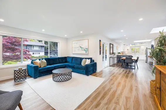 2511 Boswell Avenue, North Vancouver For Sale - image 11