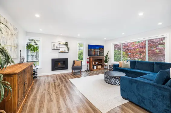 2511 Boswell Avenue, North Vancouver For Sale - image 12