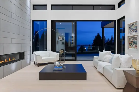 2965 Altamont Crescent, West Vancouver For Sale - image 2