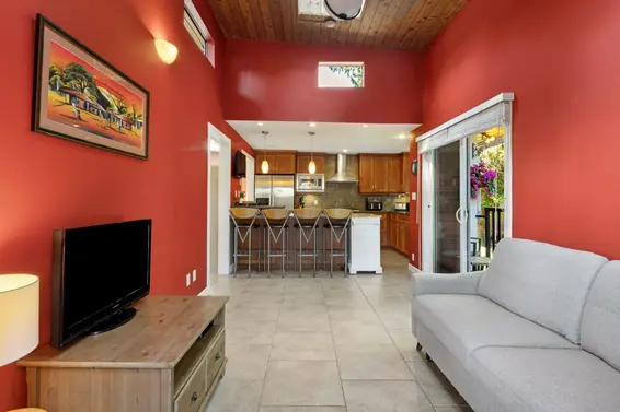 2591 Belloc Street, North Vancouver For Sale - image 10