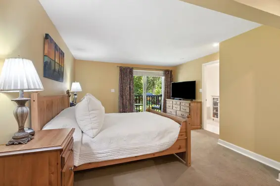 2591 Belloc Street, North Vancouver For Sale - image 16